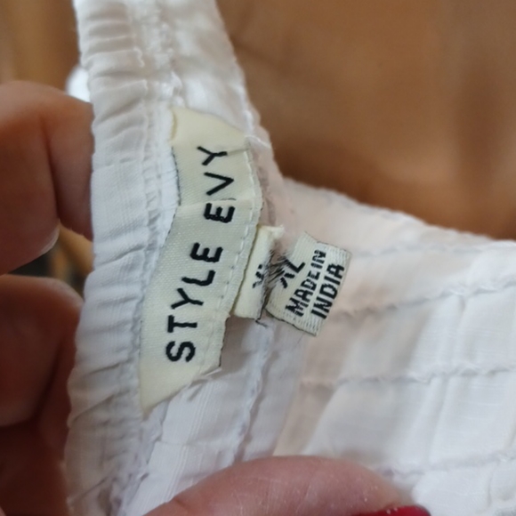 NWOT Style Envy White Rucker Tube Top - Picture 4 of 4